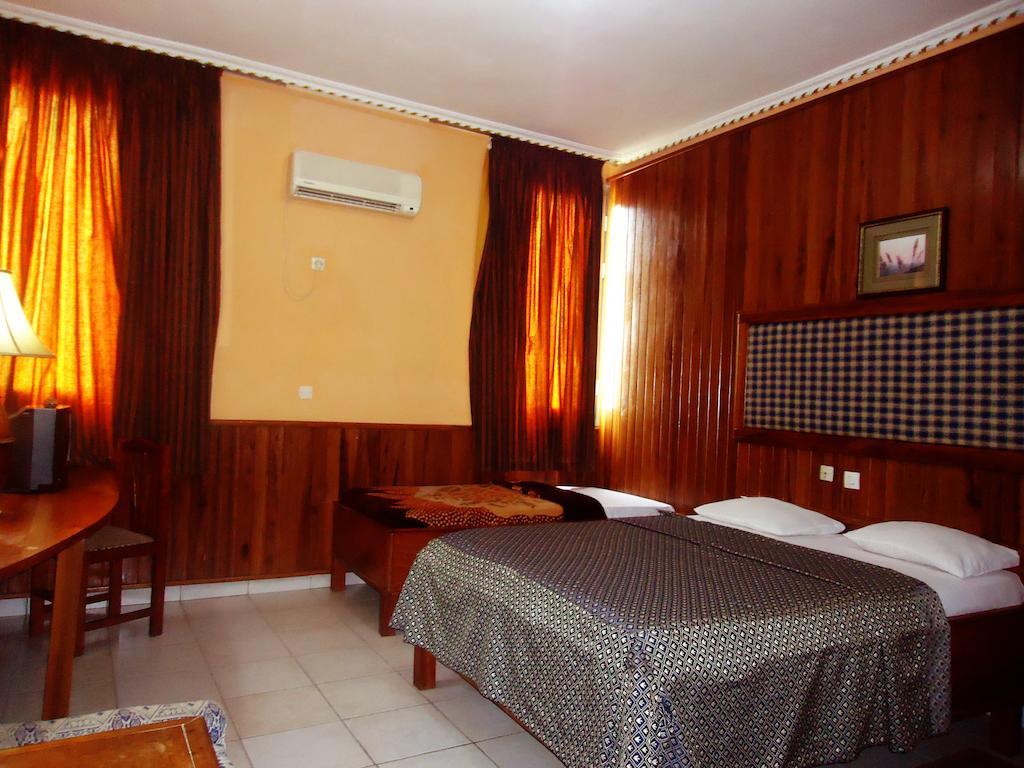 Saffana Hotel Douala Ruang foto