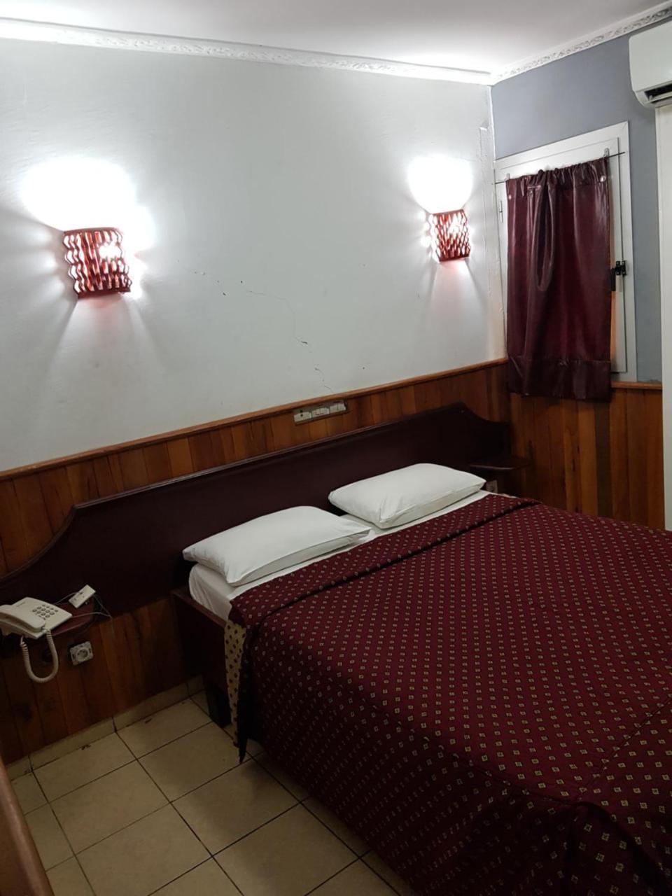 Saffana Hotel Douala Bagian luar foto